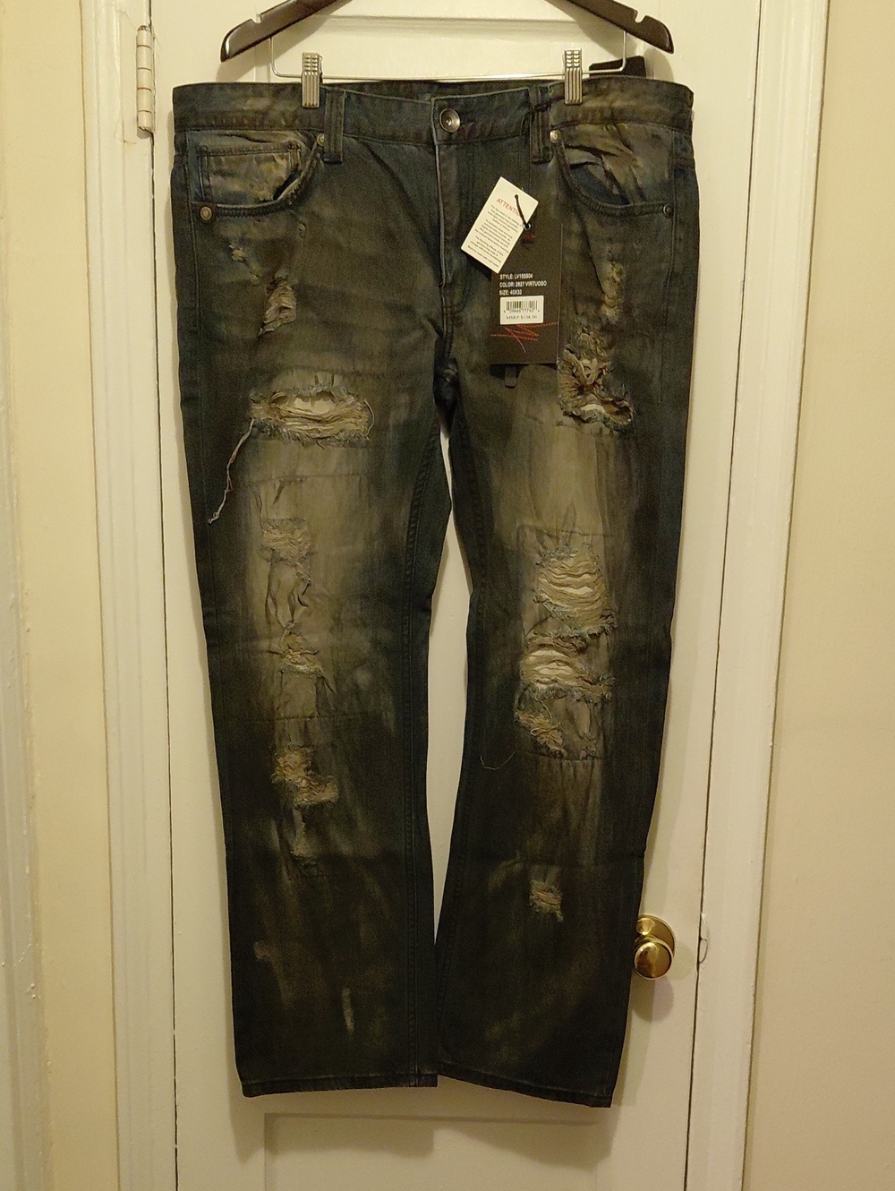 Level 7 Distressed Men's Blue Denim Jeans. 40x32